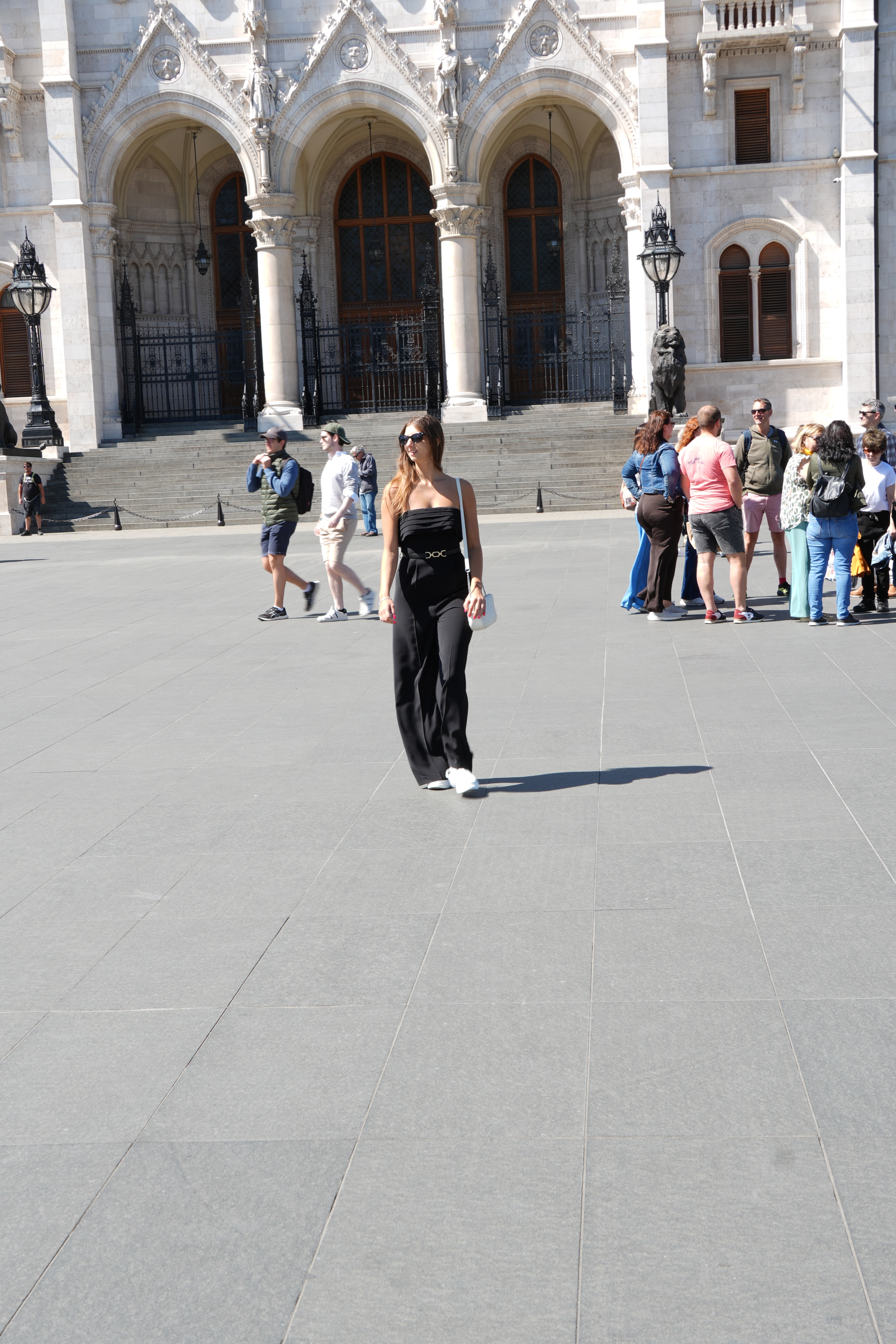 Front-facing polaroid